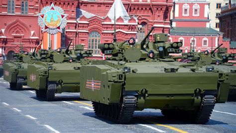 俄军签署“库尔干人-25”和“回旋镖”战车供应合同_凤凰网军事_凤凰网