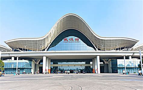 武汉建设7大火车站形成客运新格局_要闻_新闻中心_长江网_cjn.cn