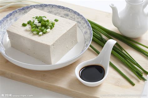 小葱拌豆腐的做法家常（家常小葱拌豆腐怎么做） – 碳资讯