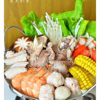 海鲜酸菜铜火锅,中国菜系,食品餐饮,摄影,汇图网www.huitu.com