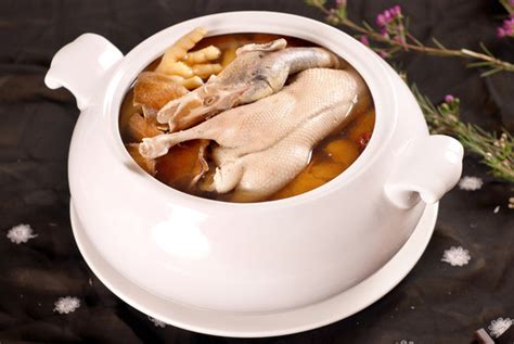 石斛炖水鸭,中国菜系,食品餐饮,摄影,汇图网www.huitu.com