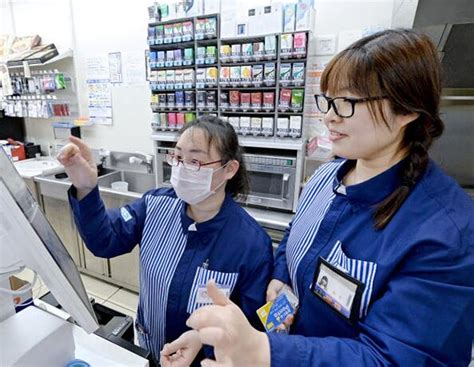 东京便利店现状：日本籍员工和外籍员工比例达到1:13