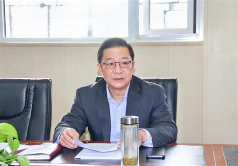 南阳市卧龙区法院召开优化营商环境专题党组扩大会-大河新闻
