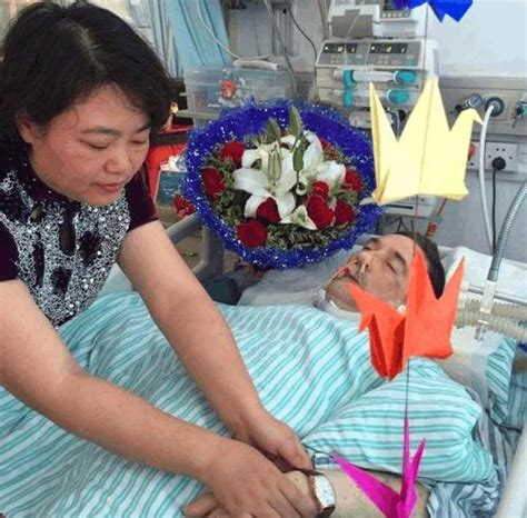 50岁英国大叔因病去世, 将全部身体器官捐献, 救活6个中国人