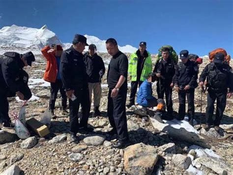 川藏公路海通沟段塌方 武警抢通道路解救数百被困者 - 西藏在线