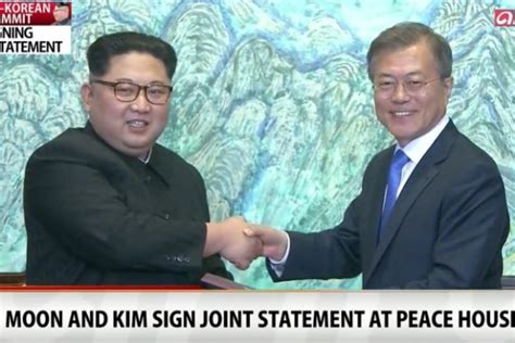 朝韩领导人签署板门店宣言 争取年内结束战争状态_手机凤凰网