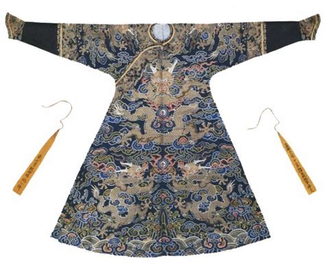清朝宫廷服饰 满族黄色直径纱绣单氅衣大全(2)（传统手工技艺有哪些代表作品） - 有点网 - 好手艺