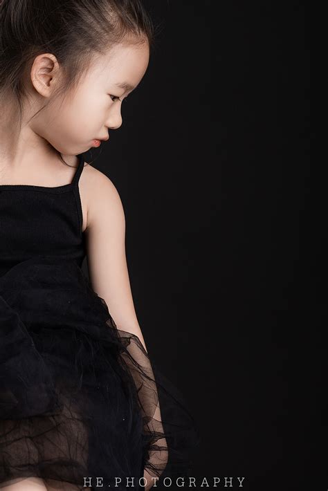 跳舞的小女孩 ｜ 儿童摄影舞蹈写真|摄影|人像摄影|和和阿和 - 原创作品 - 站酷 (ZCOOL)