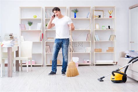 在家劳动打扫卫生元素素材下载-正版素材401717215-摄图网