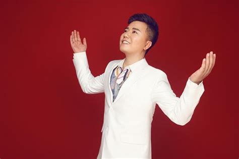 歌手李以诺首张个人创作EP发行_手机新浪网