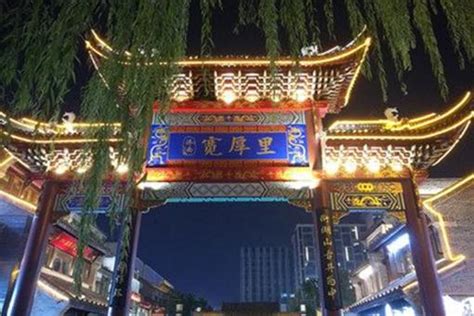 青岛夜市有哪些地方 哪里最热闹_旅泊网