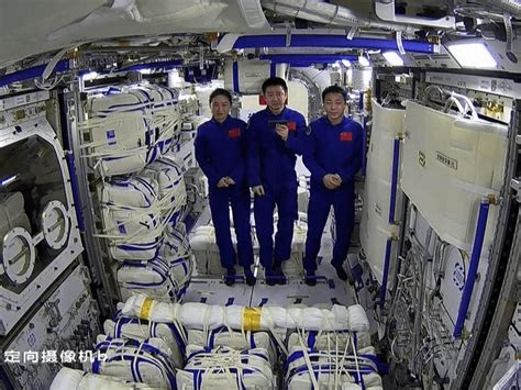神舟十五号航天员乘组圆满完成第一次出舱活动全部既定任务_中国航天科技集团