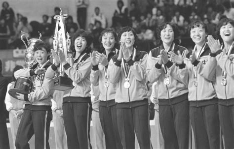 中国女排首获世界冠军四十周年