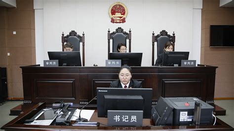 大连中院敲响提级管辖民事案件“第一槌”-辽宁省大连市中级人民法院