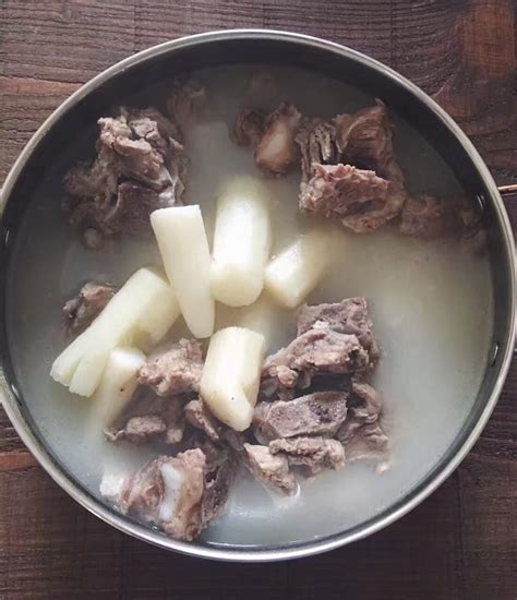 江西瓦罐煨汤陶瓷炖肉罐煲汤商用外卖土罐带盖煨汤炉-阿里巴巴