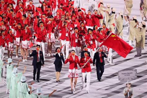 东京奥运会开幕式 中国代表团登场【图】_海口网