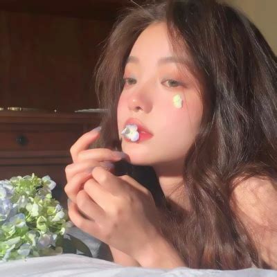 女生绿茶头像温柔