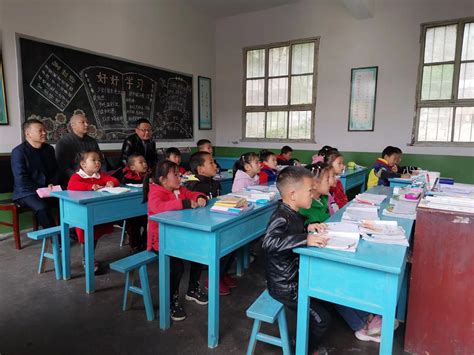 浙江外地人小孩上学条件要求(农民工子女就近入学政策)
