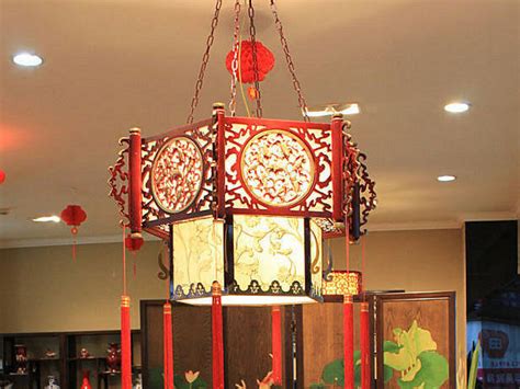 木皮客厅吊灯 东南亚风尚中式卧室艺术顶灯饰 创意个性吊灯具