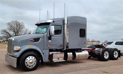 2023 Peterbilt 567 Ultra Cab with Stacks with 168 Inch ARI Legacy II ...