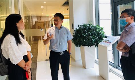 金融科技和支付行业研究团队走访汇付天下 - 上海交通大学行业研究院