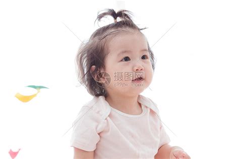 东亚无忧无虑彩色图片可爱宝宝在玩耍高清图片下载-正版图片501980825-摄图网