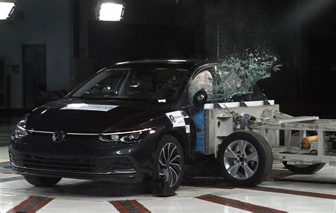 比亚迪汉获C-NCAP五星安全认证，“双优安全认证”的新能源轿车_太平洋号
