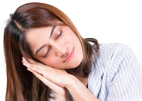 黑眼圈要睡多久，才能没？先试试这三种方法-12健康