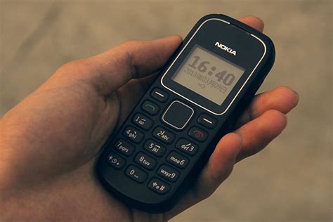 一吨旧手机值多少钱（揭秘旧手机里面的产业） - 科技田(www.kejitian.com)