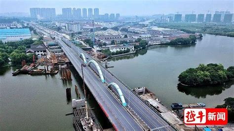 悬挂江面没有桥墩，全球跨度第二超级长江大桥，中国基建震撼世界 - 知乎