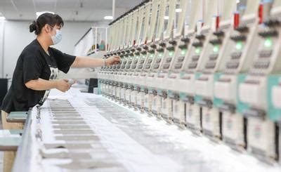 “刺绣厂让我家收入多了，生活好了”_澎湃号·政务_澎湃新闻-The Paper