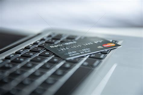 网上申请信用卡如何快速通过审批—挖赚网