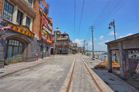 探访《八佰》实景拍摄基地看苏州文旅产业发展_电影