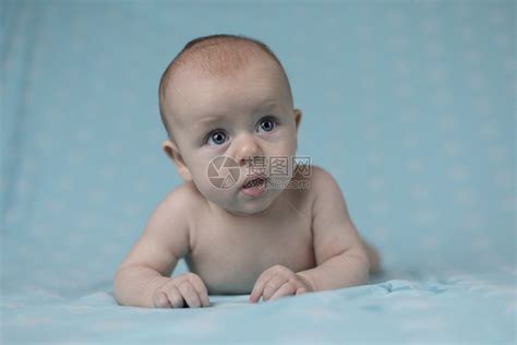 新生婴儿高清图片下载-正版图片303366031-摄图网