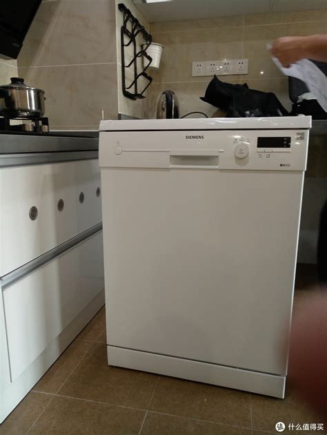 SIEMENS 西门子 SN23E232TI 洗碗机安装及使用 - 西门子洗碗机sn23e232ti怎么样_安装 - 值值值