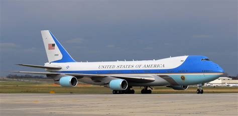 史上最贵冰箱 美国总统专机“空军一号”新冰箱要1.5亿_航空要闻_资讯_航空圈