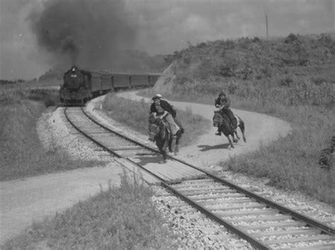 《铁道游击队》-高清电影-完整版在线观看
