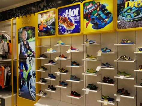 特步XTEP加盟代理_特步加盟电话条件费用_特步运动鞋品牌-中国鞋网