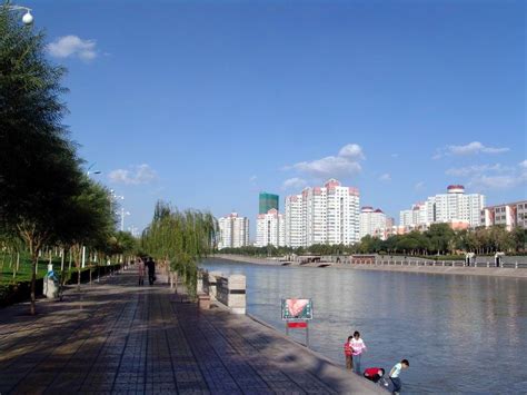 新疆库尔勒市作为中国西部最佳旅游城市……