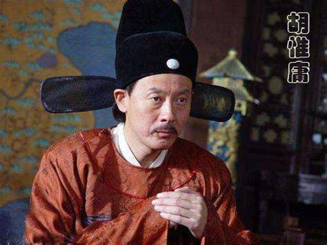 朱元璋问刘伯温谁能当丞相, 推荐三个人, 却没一个有好下场!