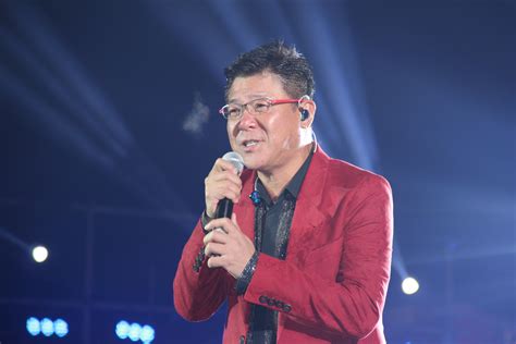 台湾十大80后男歌手 台湾著名的80后男歌星排行榜 - 奇点