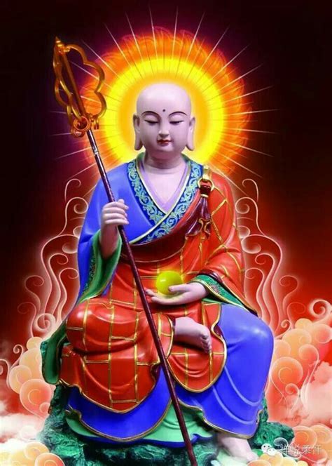 精美的地藏王菩萨像(多张)图片