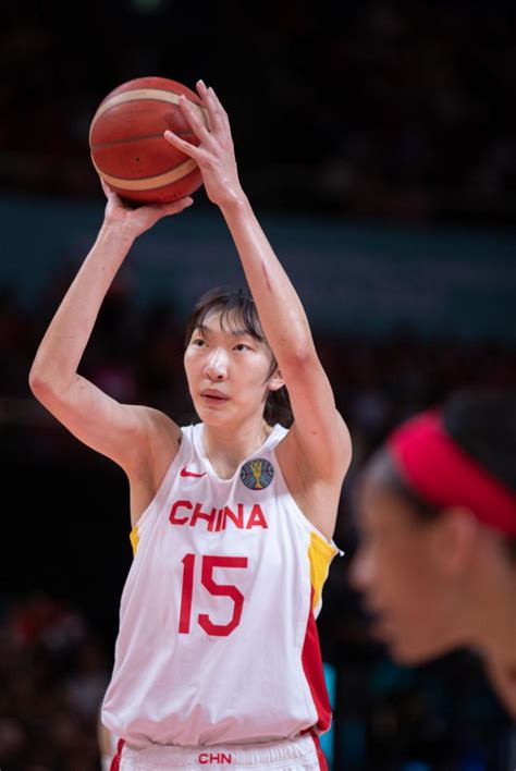 中国女篮终结日本五连冠，绝地反击夺女篮亚洲杯冠军_凤凰网视频_凤凰网