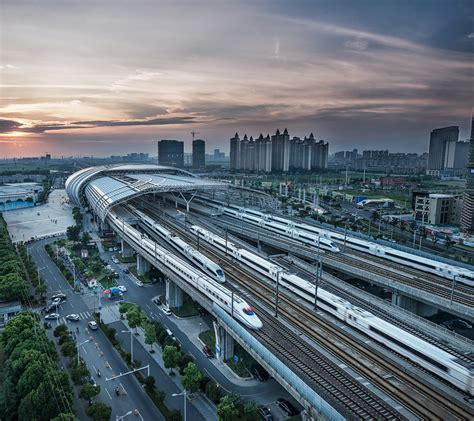 广州东到广州南地铁要多久，从广州东站坐地铁到广州南站需要多久