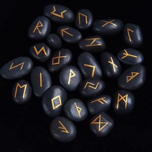 Runes如尼石卢恩符石女巫石护符神秘石指导手册-阿里巴巴