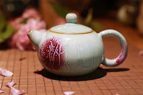 钧瓷茶壶钧瓷茶具家居图片 钧瓷茶壶钧瓷茶具家居图片