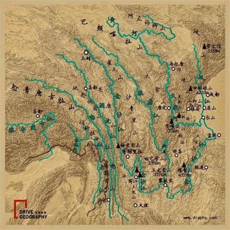 横断山脉地形图图片