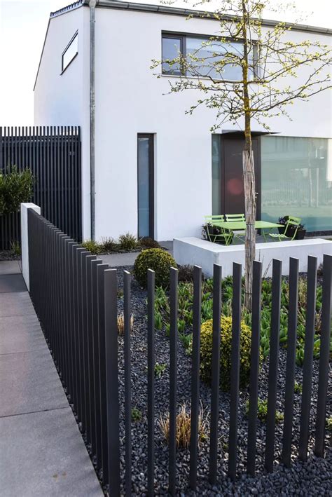 30款简单好看的庭院铁艺栏杆围墙做法分享-行业资讯-手艺传承（北京）创意设计有限公司