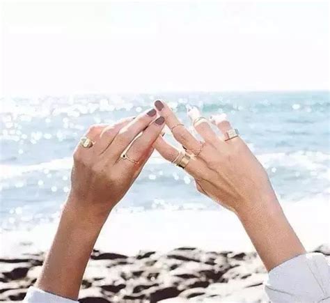 戒指戴在哪个手指上 分别代表什么含义 - 中国婚博会官网