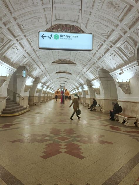 俄罗斯旅行：去莫斯科一定要看看别人家的地铁站 - 知乎